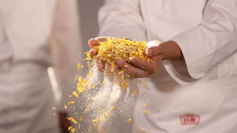 匠心制饼 - 日威非遗工艺